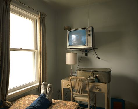 Walker Evans, William Eggleston, Cindy Sherman, Penguin Book, Idaho Falls, Aesthetic Stuff, Contemporary Photography, Creative Photos, A Tv