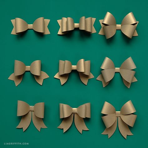 Create a beautiful variety of paper bows with our printable templates and your favorite metallic papers. Browse all of our gift wrap DIYs to impress! Paper Bows Diy, Diy Gift Wrapping Paper, Craft Paper Design, Paper Bows, Bow Template, Paper Bow, Gifts Wrapping Diy, Creative Gift Wrapping, Metallic Paper