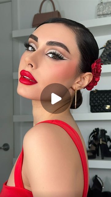 Spanish Makeup Look, Latin Makeup, Creamy Concealer, Liquid Liner, I Love It, Fashion Makeup, Makeup Ideas, Wedding Makeup, Concealer