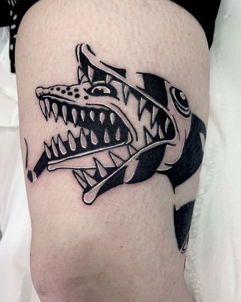 chloe on Instagram: “Sandworm for Harriett! Thanks Angel 🖤🖤🖤 . . . . #tattooapprentice #blackworkers #femaletattooer #floraltattoodesign #tattoodaily…” Sandworm Tattoo Beetlejuice, Sand Worm Beetlejuice Tattoo, Sand Worm Tattoo, Beetlejuice Snake Tattoo, Sandworm Beetlejuice Tattoo, Sandworm Tattoo, Theme Tattoos, Sand Worm, Beetlejuice Tattoo