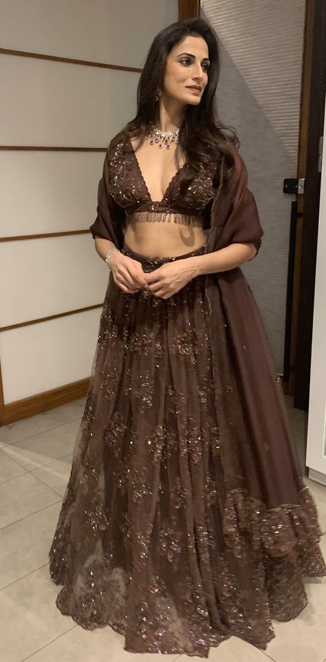 Brown Colour Lehenga Combination, Brown Lehenga Combination, Brown Lehangas, Brown Dress Outfit Indian, Chocolate Colour Lehenga, Brown Lehnga Outfit, Coffee Colour Lehenga, Brown Colour Lehenga, Chocolate Colour Saree