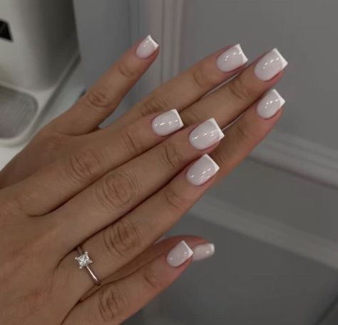 @nialoveee Short Neutral Summer Nails, Biab Nail, Hard Nails, French Manicure Nails, Ombre Acrylic Nails, Simple Gel Nails, White Acrylic Nails, Short Square Acrylic Nails, Classic Nails