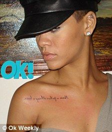 Never a failure, always a lesson': The words Rihanna has had ... Rhianna Tattoos, Tattoo Rihanna, Rihanna Tattoo, Front Shoulder Tattoos, Cream Tattoo, Shoulder Tats, Blade Tattoo, Rihanna News, Special Tattoos