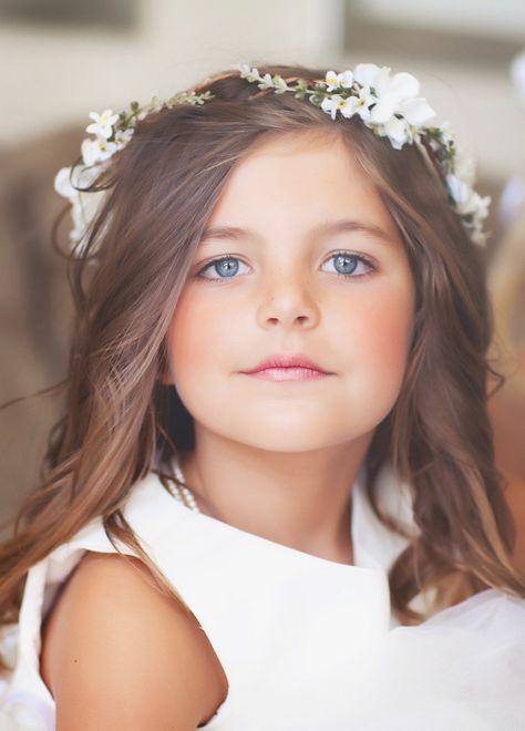 such a cutie Photography by Heather Armstrong Photography / heatherarmstrongphotography.com, Floral   Event Design by Adornments Flowers Wedding Hairstyles And Makeup, Flower Girl Hair, Hair Acessories, Flower Girl Crown, Girls Crown, Girls Ring, Ring Bearers, Flower Girl Hairstyles, Bridal Hair Flowers