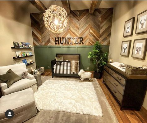 Hunter nursery Cute Country Nursery Ideas, Hunter Nursery Theme, Boho Hunting Nursery, Ducks And Deer Nursery, Hunter Nursery Ideas, Mixed Nursery Furniture, Western Nursery Ideas Farmhouse, Rustic Nursery Ideas Neutral, Rustic Country Nursery