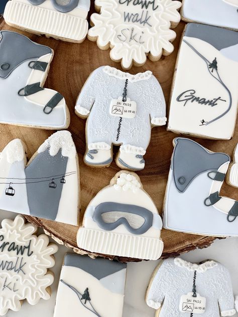 Apres Ski First Birthday, Ski Cookies Decorated, Ski Themed First Birthday, Ski Themed Baby Shower Ideas, Skiing Birthday Party, Apres Ski Baby Shower Ideas, Ski Theme Birthday Party, Ski Baby Shower Ideas, Skiing Cookies