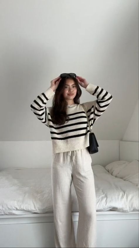 Modest Pants Outfits, Linen Pants Outfit, Simple Casual Outfits, Winter Pants Outfit, Mode Zara, Clueless Outfits, Casual College Outfits, Uni Outfits, Casual Day Outfits