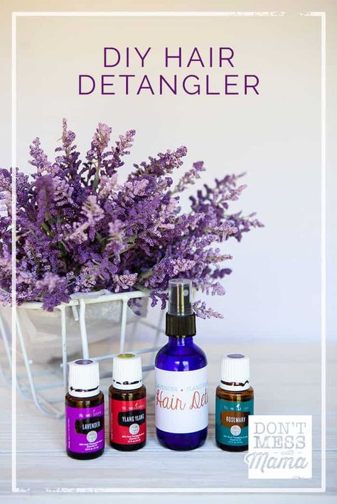 Got tangled hair? Forget those expensive hair detangler sprays at the store. Make your own DIY Hair Detangler Spray with just a few ingredients you already have. Diy Hair Detangler Spray, Hair Detangler Spray, Diy Hair Detangler, Expensive Hair, Diy Dry Shampoo, Natural Beauty Treatments, Spray Hair, Hair Care Recipes, Detangler Spray