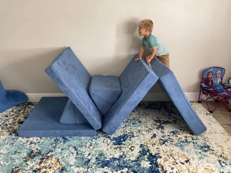 One Nugget Climbing Builds, The Joey Couch, Nugget Set Up, Nugget Couch Ideas Climbing, Joey Couch Builds, Climbing Nugget Builds, One Nugget Couch Builds, Single Nugget Builds For Climbing, Nugget Slide Ideas