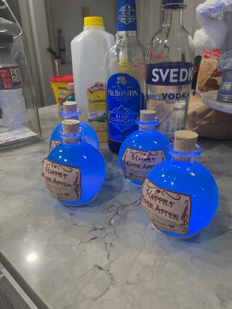 Happily Ever After Potion, Potion Drinks, Shrek Wedding, Ace Boogie, Swamp Party, Pretty Alcoholic Drinks, Fun Drinking Games, Drinking Games For Parties, Mixed Drinks Alcohol