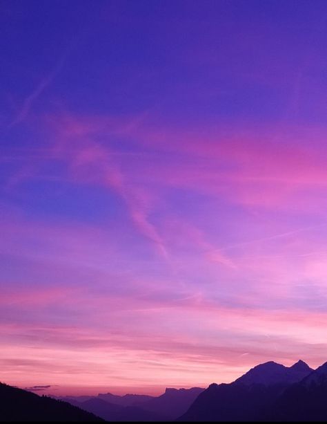 Violet Aesthetic, Mountain Sky, Pink Mountains, Rose Photo, Bleu Pastel, Bleu Violet, Purple Sky, Pinocchio, Eden