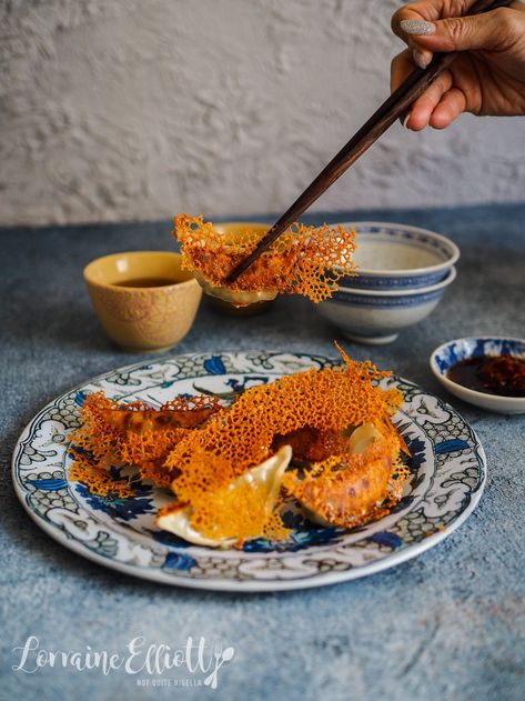 Crispy gyoza lace dumplings @ Not Quite Nigella Crispy Gyoza, Cha Recipe, College Cooking, Frozen Dumplings, Fine Dining Recipes, Party Finger Foods, Breakfast Plate, Cooking Ideas, Food Presentation