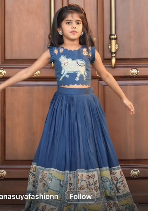 Butterfly Hands For Long Frocks, Kalamkari Lehenga For Kids, Baby Pattu Pavadai Designs, Pattupavada For Kids, Langa Designs, Long Frocks For Kids, Pattu Langa, Cotton Frocks For Kids, Kids Party Wear Dresses