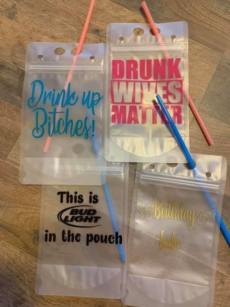 Circuit Gifts, Daiquiri Bar, Bake Sale Packaging, Drink Pouches, Drink Bag, Food Business Ideas, Orange Beach Alabama, Cafe Shop Design, Capri Sun