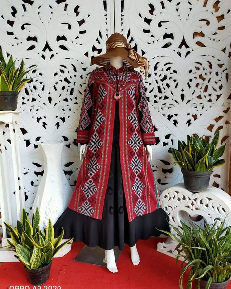 Blazer Batik Modern Hijab, Cardigan Batik Blazers, Outer Hijab Long Cardigan, Tenun Fashion Hijab, Model Outer Panjang, Outer Batik Modern Hijab, Outer Batik Long, Model Outer Batik, Model Tunik Batik Modern