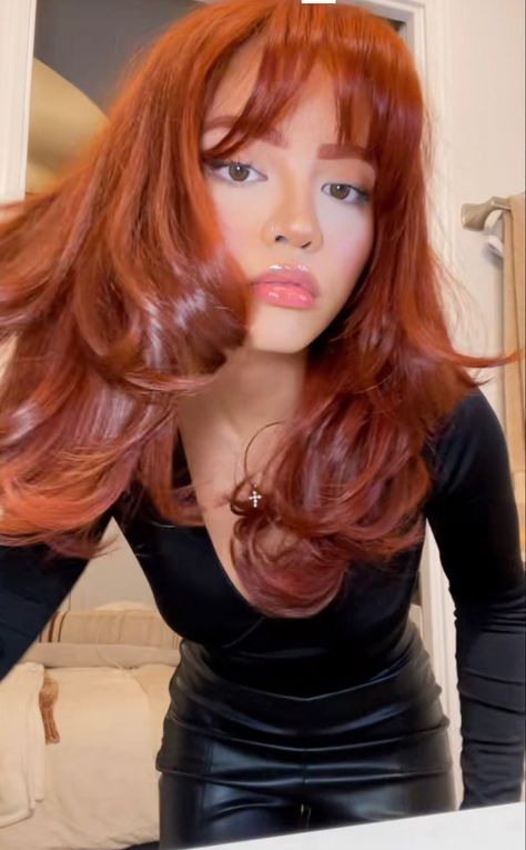 Red Hair Olive Skin, Light Olive Skin, Gold Blonde Hair, Ginger Baby, Auburn Red Hair, Reddish Hair, Fiery Redhead, Straight Wavy Hair, Copper Red Hair