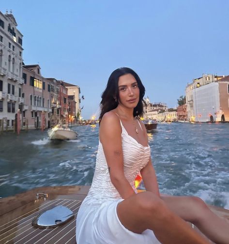 Anastasia Karanikolaou Instagram, Celestial Dress, Anastasia Karanikolaou, Georgia Hardinge, Kylie J, Baddie Makeup, Luke Hemmings, Ig Post, Venice Italy