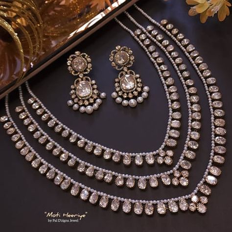 #silvermoissanitejewelry #semipreciousjewellery #polkijewellery #weddingjewellery #bridaljewellery #jadaujewellery #moissanitepolki #statementjewellery #indianjewelleryonline #moissanitepolkijewellery #wedmegood #indianweddingjewellery #bridejewelry #traveljewellery #destinationweddingjewellery #paldzigns #onlinejewellerystore #onlinejewellery #antiquegoldjewellery #antiquejewellery #indiantraditionaljewellery #reallookingjewelry #polkijewelry #weddingjewelry #necklaceset Neck Pics, Moissanite Jewellery, Polki Necklace Set, Victorian Jewellery, Bridal Necklace Designs, Neck Pieces Jewelry, Dancing Drawings, Fancy Jewelry Necklace, Modern Gold Jewelry