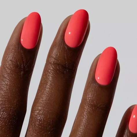 Current Nail Trends 2024 Summer, Apricot Color Nails, Spring Summer Nails Almond, Oval Coral Nails, Summer Nails Full Color, Fun Nail Color Ideas, All One Color Nails, Gel Nails Summer Colors, Guava Nails