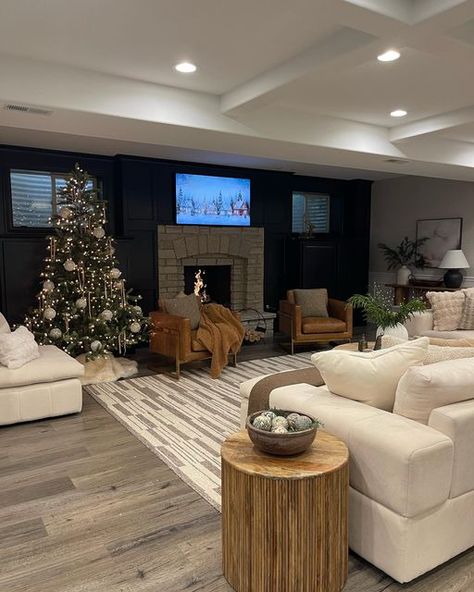 Vesna Tanasic on Instagram: "Basement views ✨ Comment BASEMENT for links! Our Basement is so cozy for the Holidays! I wanted to keep it neutral and minimal here, and love how it turned out! Our Christmas tree is incredible price for the size and my ornaments are only $3! Ps. My counter stools are @by_crea and you can use my code VESNA44 for a discount! You can customize them! #christmadecor #basementdesign #amazonchristmas #amazonhome #cozychristmas #christmashome #holidaydecorating" White Finished Basement, Farmhouse Basement Living Room, Basement Christmas Tree, Cozy Basement Colors, Christmas Basement Decor, Basement Christmas Decor, Neutral Den, Cozy Basement Family Room, Basement Living Room Ideas