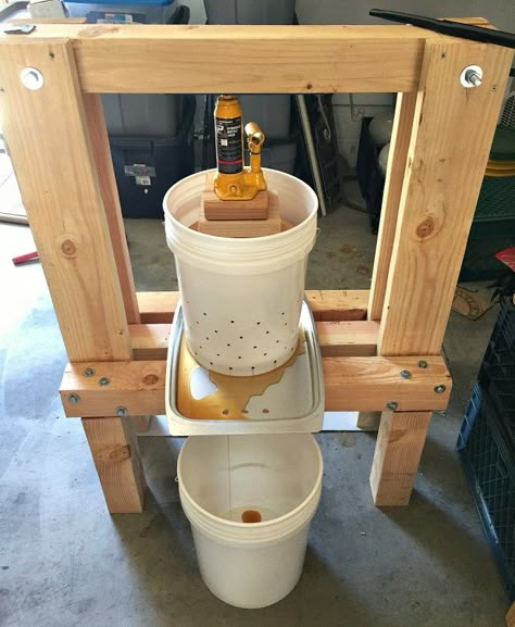 How to Make Apple Cider with a DIY Press                                                                                                                                                                                 More Diy Cider, Apple Cider Press, Diy Apple Cider, Make Apple Cider, Homemade Cider, Making Apple Cider, Apple Press, Best Apple Cider, Cider Press