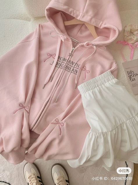 Pink Aesthetic Outfits, Girly Hoodie, Coquette Hoodie, Light Pink Aesthetic, Outfit Korean, Korean Casual Outfits, Clothes Style, Pink Outfits, Really Cute Outfits