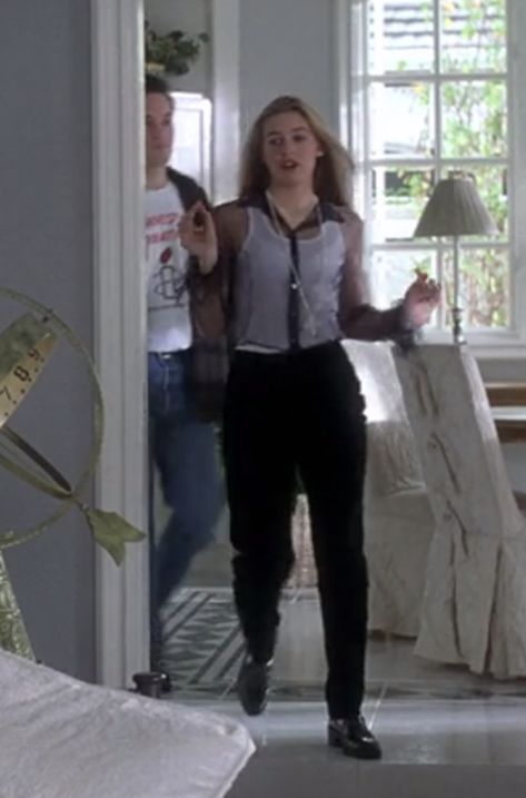 Black mesh button up with white tank underneath. Can be done in a modern way that is appropriate for work. Cher Clueless Inspired Outfits, Clueless Aesthetic Outfits, Clueless Outfits Inspiration, Cher Horowitz Outfit, Cher Clueless Outfit, Cher Outfit, Mesh Top Outfit, Cher Outfits, Cher Clueless