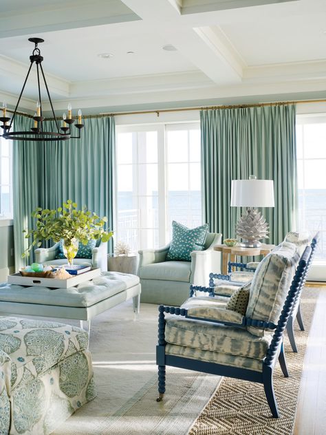 20 Best Coastal Design Tips of All Time Beachy Home, All White Room, Living Room Styles, Coastal Living Rooms, Coastal Bedrooms, Beach Cottage Decor, Coastal Living Room, Beach Cottage Style, Coastal Interiors