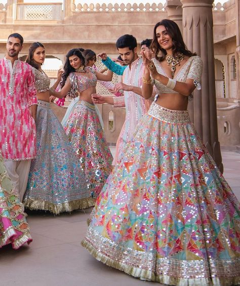 Spring Couture 2023, Beautiful Lehengas, Abhinav Mishra, Couture 2023, Simple Lehenga, Mehendi Outfits, Love Birthday, Indian Wedding Couple Photography, Wedding Lehenga Designs