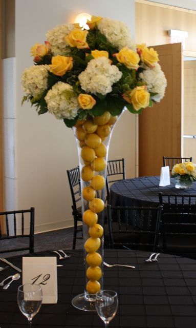 Vase Centrepiece, Yellow White Flowers, Lemon Centerpieces, Jeff Leatham, Tall Wedding Centerpieces, Lemon Flowers, Tall Centerpieces, Silver Vase, Tall Vase