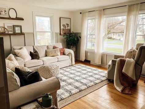 Cozy Neutral Living Room, Gray board and batten, white walls Living Room Casual Cozy, Cozy Simple Living Room, Gray Board And Batten, Cozy Cottage Living Room, Neutral Living Room Ideas, Cozy Neutral Living Room, Cottage Living Room, Cottage Living Rooms, Simple Living Room