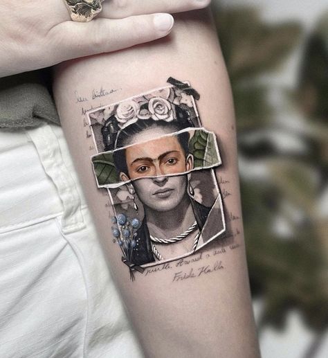 Frida Tattoo, Frida Kahlo Tattoos, Famous Tattoos, Intricate Tattoo, Painting Tattoo, Line Work Tattoo, Aesthetic Tattoo, Tattoos Gallery, Fine Line Tattoos