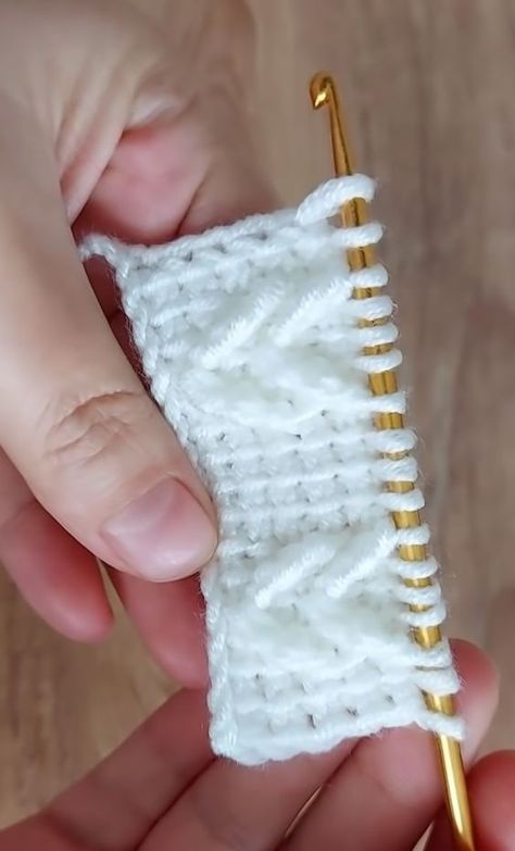 Tunisian Heart Stitch Free Tutorial – Tutorials & More Tunsinian Crochet, Tunisian Crochet Patterns Free Beginner, Tunisian Crochet Free, Heart Stitch, Tunisian Crochet Patterns, Tunisian Crochet Stitches, Crochet Stitches For Blankets, Crochet Stitches Free, Easy Crochet Stitches