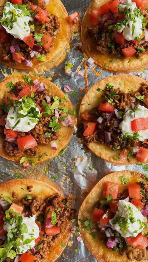 Brooke Carson | BEEF TOSTADAS 🌮 Dinner for 2 done in 25 minutes, these Beef Tostadas make for the perfect weeknight dinner! 👏🏼 A fun twist on taco night th… | Instagram Beef Top Round Milanesa Recipes, Steak Tostadas, Beef Tostadas, Milanesa Recipe, Baked Tostadas, Street Taco, Tostada Recipes, Dinner For 2, Shredded Cheddar Cheese