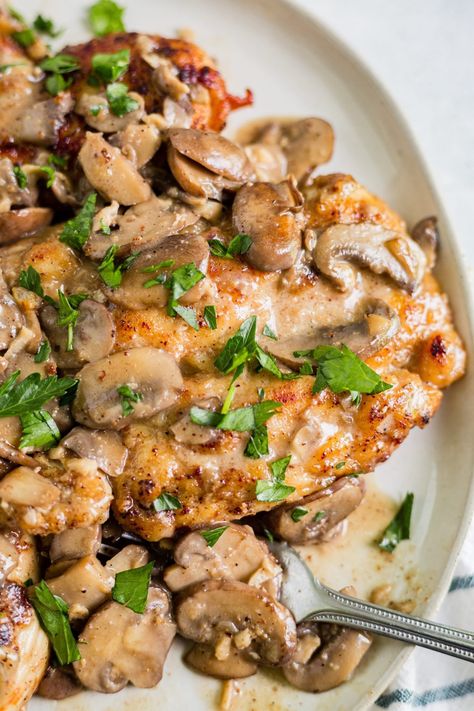 Chicken Marsala Instant Pot, Healthy Chicken Marsala, Marsala Pasta, Dairy Free Recipes Easy, Marsala Sauce, Pan Seared Chicken Breast, Seared Chicken Breast, Marsala Chicken Recipes, Seared Chicken