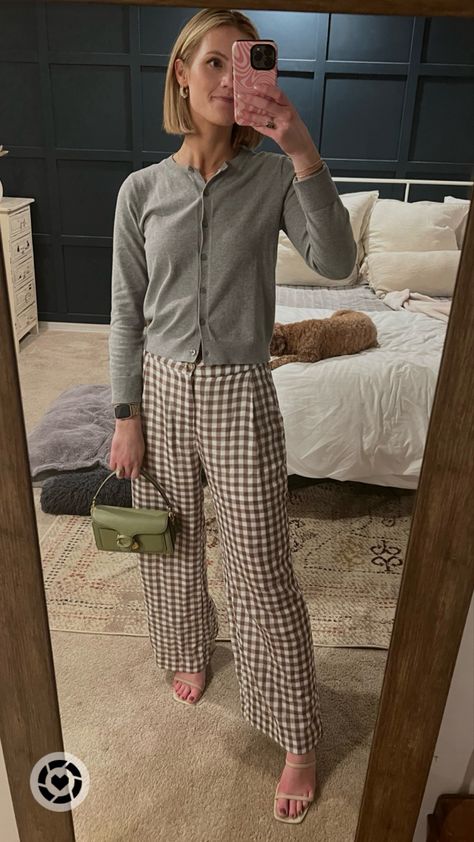 Gingham pants, summer sandals, coach shoulder bag Green Gingham Pants Outfit, Green Gingham Pants, Gingham Pants Outfit, Pisces Sun, Casual Spring Outfit, Spring Heels, Gingham Pants, Green Gingham, Pants Summer