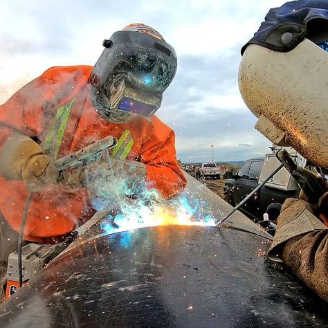 Pipeline Welders, Rig Welder, Pipeline Welding, Welding Rig, Welding Rigs, Dream Jobs, Gas Pipeline, Future Job, Welding And Fabrication