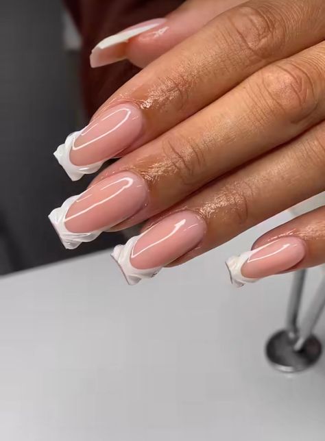 Fancy French Tip Nails Art Designs, Medium French Tip Acrylic Nails With Design, Classy Acrylic Nails Short, Nude Nail Inspo, Nail Art For Short Nails, Art For Short Nails, Nail Art Easy, Acrylic Nails Stiletto, Nail Art Inspo