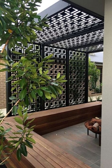 Ombra Pergola, Pergola Modern, Design Per Patio, Outdoor Patio Ideas Backyards, Small Pergola, Patio Privacy, Patio Pergola, Building A Pergola, Metal Pergola