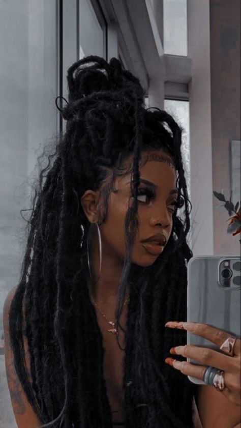 Goddess Locs Hairstyles, Faux Locs Goddess, Locs Goddess, Dreads Styles For Women, Curly Faux Locs, Long Dreads, Boss Motivation, Goth Hair, Faux Locs Hairstyles