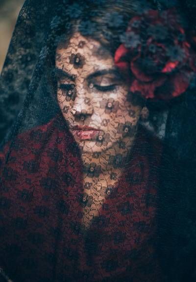 Spanish Inspiration In The Desert via Magnolia Rouge Rural Spain, Spanish Bride, Destination Wedding Spain, Spanish Lace, Bright Wedding Colors, Wedding Spain, Spanish Wedding, Ireland Wedding, Dramatic Style