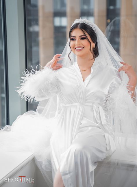 #bride #dress #wedding Shower Dress For Bride, Burlesque Fashion, African Bridal Dress, Engagement Photography Poses, Stylish Wedding Dresses, Diy Fashion Hacks, Mode Abaya, Cute Dress Outfits, Bridal Shower Dress