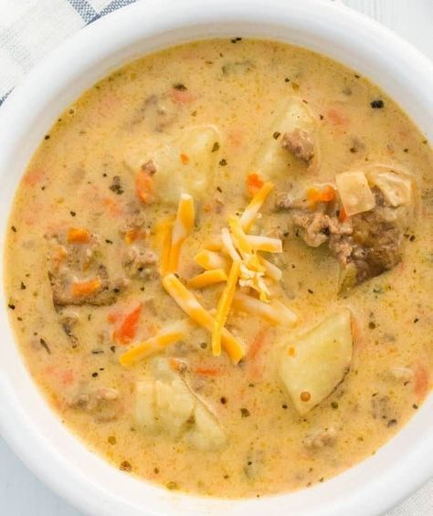 Instant Pot Cheeseburger Soup Cheeseburger Soup The Recipe Critic, Tavern Food, Vacation Recipes, Hamburger Potato Soup, Warm Soup Recipes, Cheese Burger Soup Recipes, Winning Recipes, Crockpot Soup, Broccoli Cheese Soup Recipes