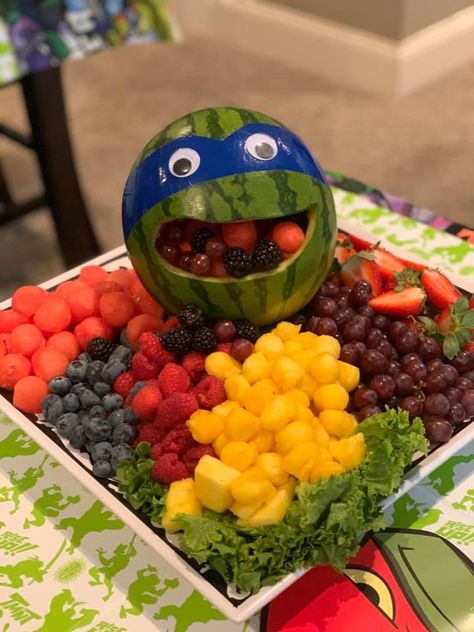 Ninja Turtle Breakfast, Diy Ninja Turtle Birthday Decorations, Teenage Ninja Turtles Birthday Party, Ninja Turtle Birthday Snacks, Teenage Mutant Ninja Turtle Food Ideas, Ninja Turtle Watermelon, Teenage Mutant Ninja Turtles Theme Party, Nina Turtle Birthday Party, Ninja Turtle 40th Birthday