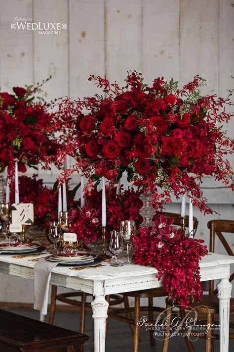 Autumn Romance, A Beautiful Fall Wedding Creative - Wedding Decor Toronto Rachel A. Clingen Wedding Window Inspiration, Xmas Window, Flowers And Candles, Marsala Wedding, Red Wedding Flowers, Tafel Decor, Super Nova, Table Scapes, Wedding Event Design