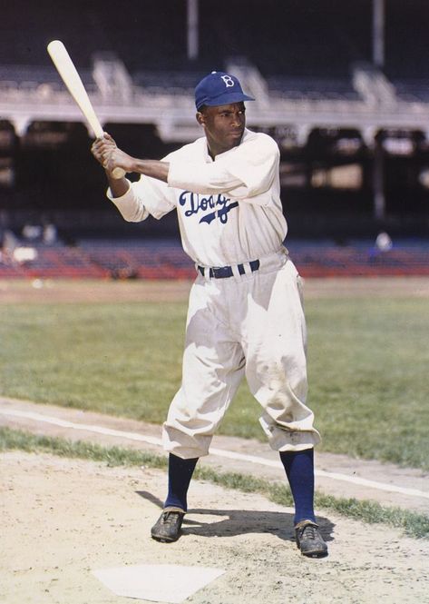 Dodgers Nation, Sandy Koufax, Brooklyn Dodgers, Baseball Pictures, Baseball Art, Baseball Photos, Jackie Robinson, Dodgers Baseball, Baseball Outfit