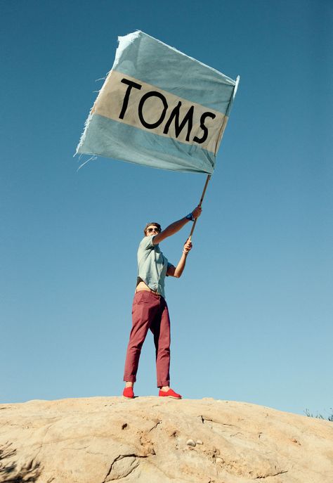 One for One Toms Shoes Women, Cheap Toms Shoes, Toms Shoes Outlet, Fashion Corner, American Travel, Brand Story, Children In Need, Shoes Outlet, Toms Shoes