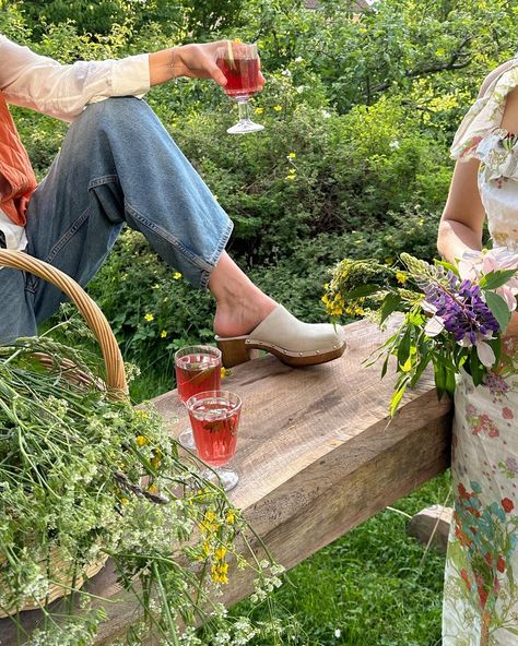 AD Garden party colour palette. Which clogs would you choose? We just can’t decide! 🤍#copenhagenstudios #madeineurope #handcrafted #clogs #cph793 Party Colour Palette, Garden Clogs, Colorful Party, Colour Palette, Garden Party, You Choose, Copenhagen, Clogs, Street Style