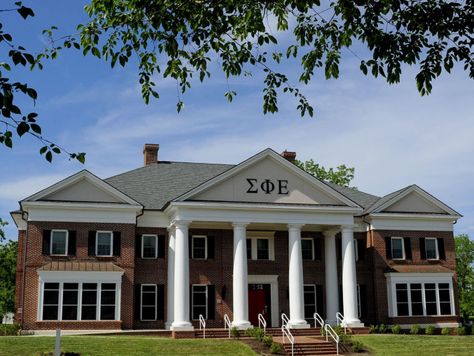 Former Virginia Tech frat house transformed in startups incubator Fraternity House Aesthetic, Frat House Exterior, Frat House Interior, Frat House Aesthetic, College Houses, Brick Mansion, Assignment Ideas, Fraternity House, Frat House