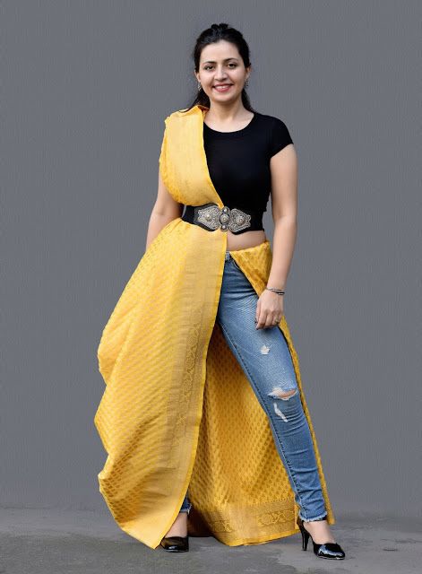 Style Credences: DRAPING ON DENIM Saree On Jeans Pant, Saree With Jeans Fashion Styles, Jeans With Saree Outfit, Saree On Jeans, Dupatta With Jeans, Navratri Outfits Ideas With Jeans, Unique Indian Outfits Style, Saree With Jeans, Unique Indian Outfits